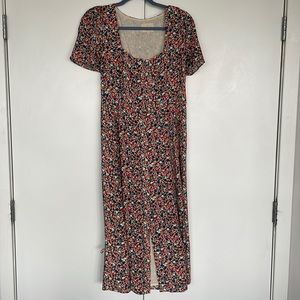 Sézane Victoria in Hanoi 38